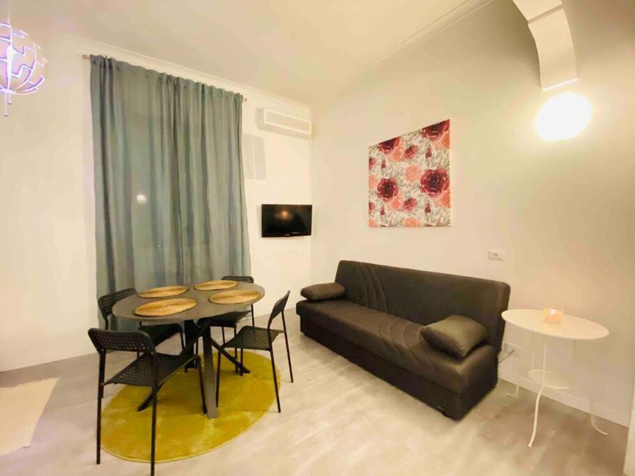 Mamisa Rome, Appartamento Con Parcheggio Privato E Gratuito ภายนอก รูปภาพ